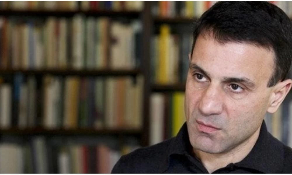 Κ. Λαπαβίτσας: Πίσω από τα «λεφτόδεντρα» η ουσία της Ευρωζώνης